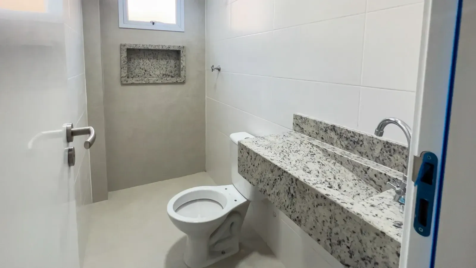 Imagem Casa com 3 Quartos à Venda, 115 m² em Marapé - Santos