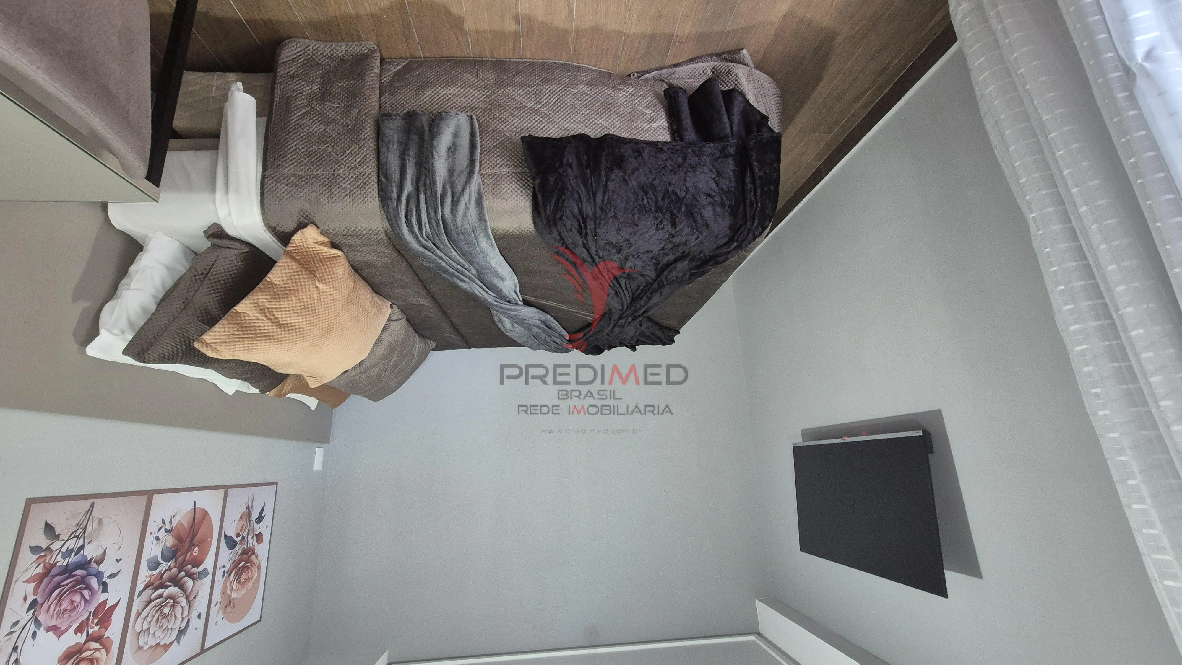 Imagem Lindo Flat decorado , condomínio barato,pronto a morar em Tambaú . João Pessoa