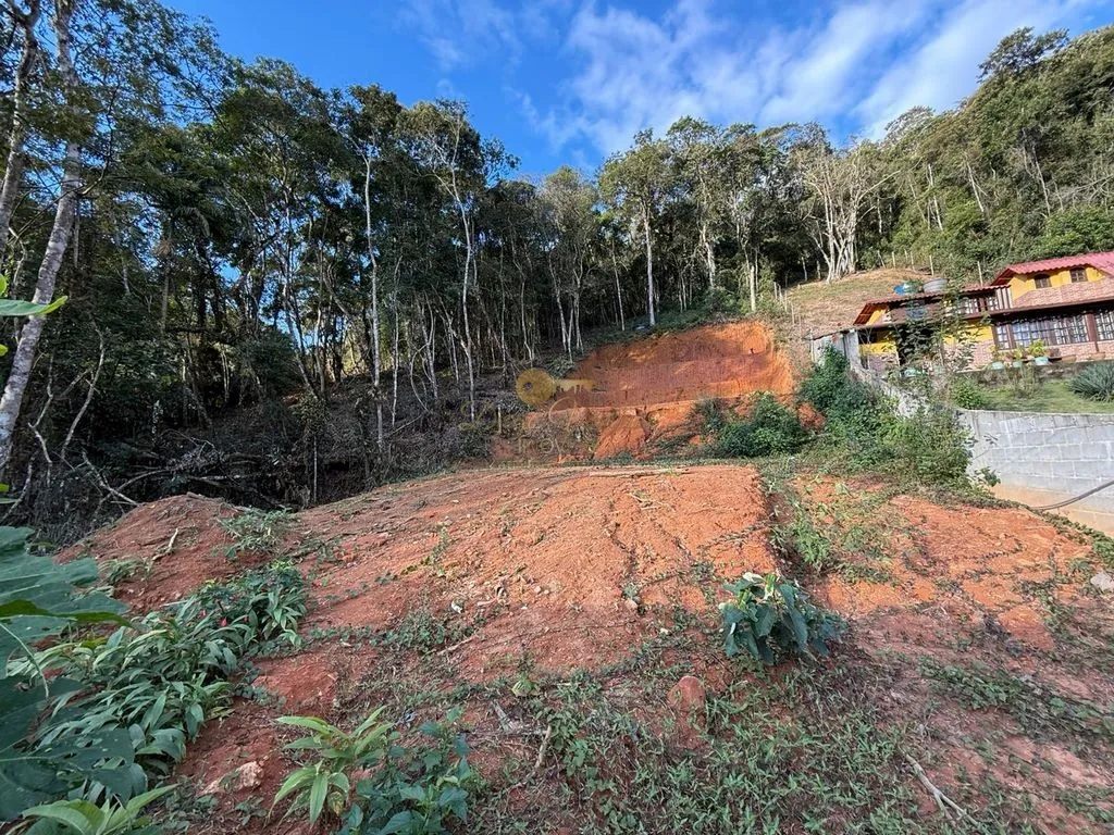Imagem Terreno para Venda em Teresópolis / no bairro Albuquerque