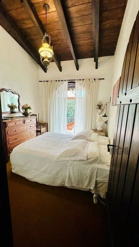 Imagem MARAVILHOSA CASA EM GRAMADO - PRÓXIMA AO LAGO NEGRO