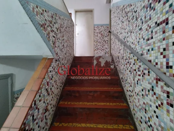 Imagem Apartamento à venda com 2 dormitórios e 1 vaga no bairro da Vila Mathias em Santos por R$ 290.000,00