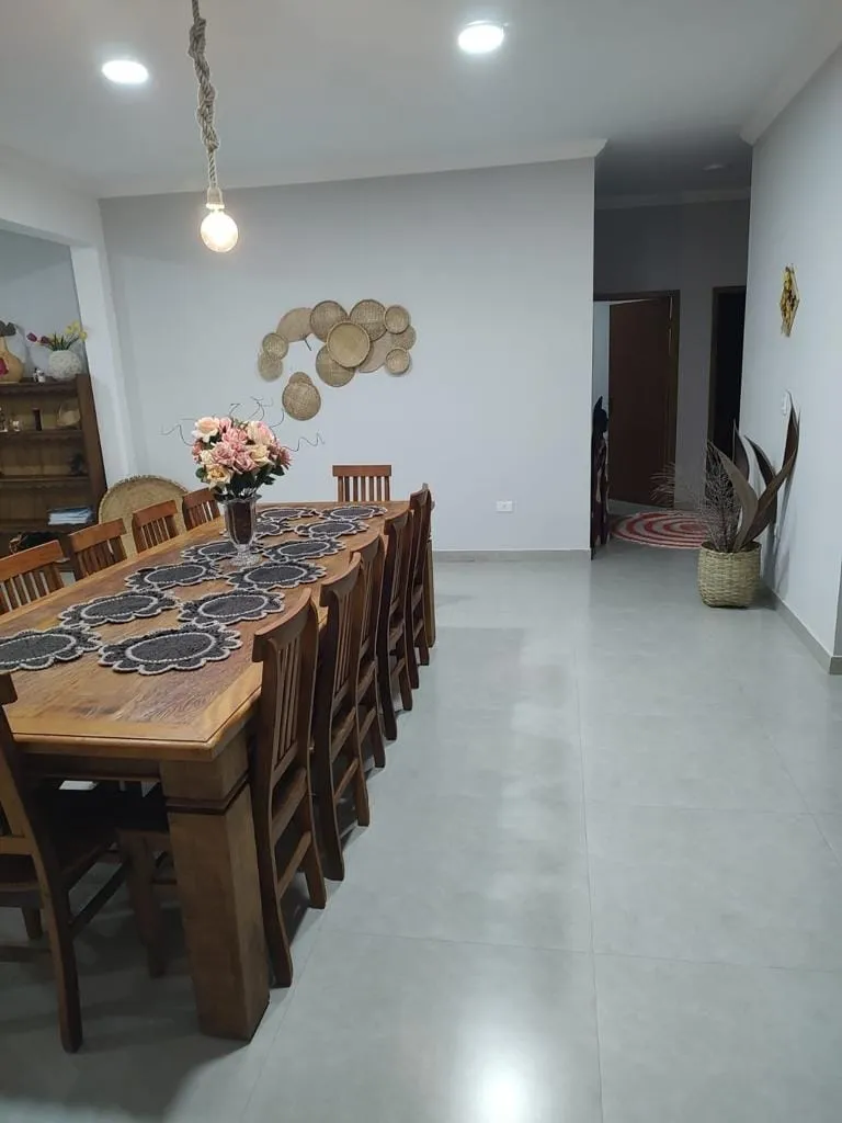 Imagem Casa à venda 3 Quartos, 1 Suite, 5 Vagas, 24200M², Abaete, Taubaté - SP