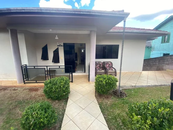 Imagem Casa para Venda em Concórdia, Das Nações, 3 dormitórios, 1 suíte, 2 banheiros
