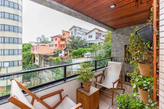 Imagem Apartamento à venda em São Paulo, Vila Mariana, com 3 quartos, 205m2