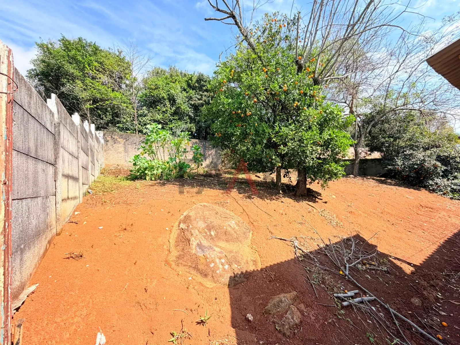 Imagem Casa à Venda no Bairro Vila Carli | Amplo Terreno de 630 m²