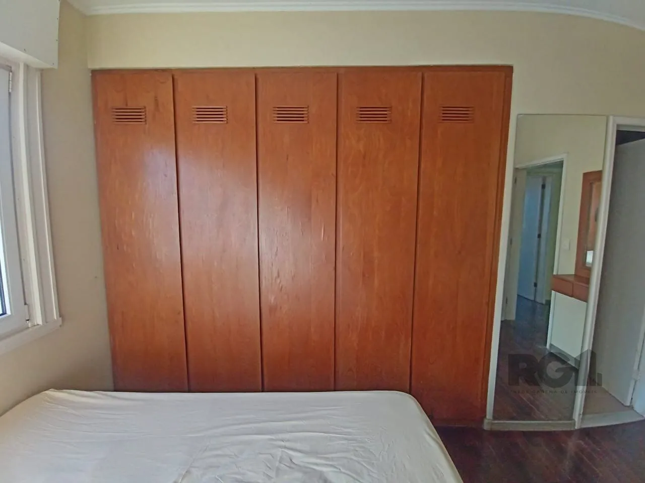 Imagem Apartamento para Venda - 129.16m², 5 dormitórios, 1 vaga - Petrópolis