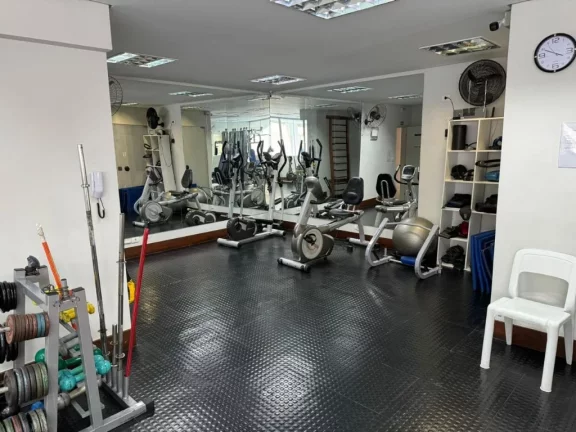 Imagem Apartamento à venda em Pinheiros, São Paulo-SP: 3 quartos, 1 suíte, sala para dois ambientes, 4 banheiros, 2 vagas, 136 m.