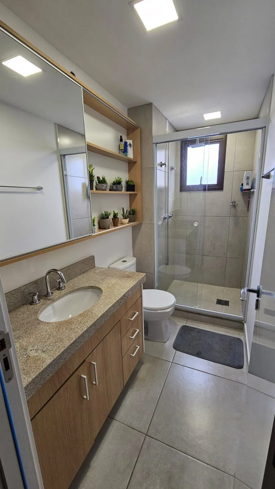 Imagem Apartamento de 2 dormitórios 2 suítes , vaga dupla coberta escriturada !