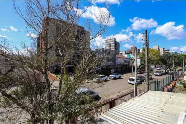 Imagem Casa para venda no bairro Santana em Porto Alegre