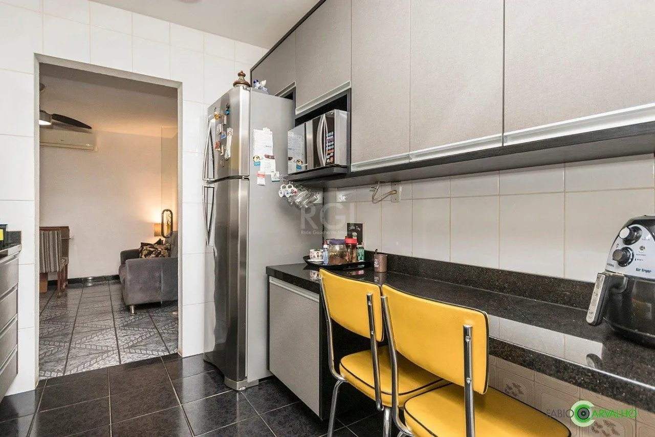 Imagem Casa para Venda - 168m², 3 dormitórios, sendo 1 suites, 3 vagas - Medianeira