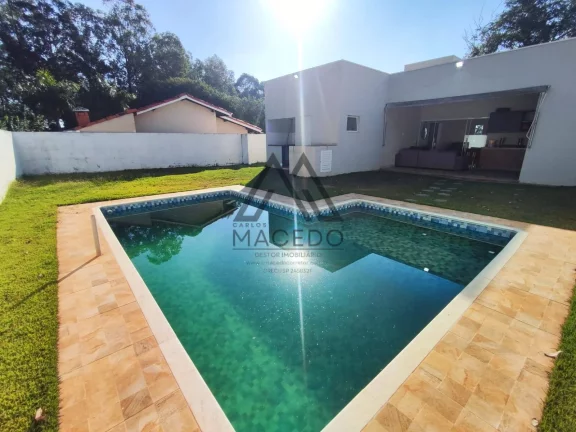 Imagem Casa Mobiliada no Ninho Verde 1 – Suas realizações começam aqui