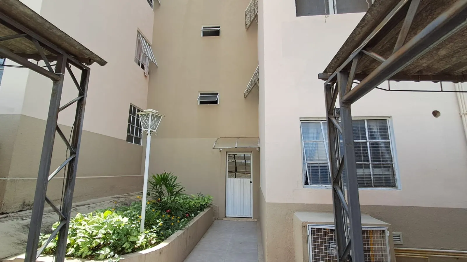 Imagem Apartamento de 43m² no Condomínio Guarujá ? Conforto e Lazer