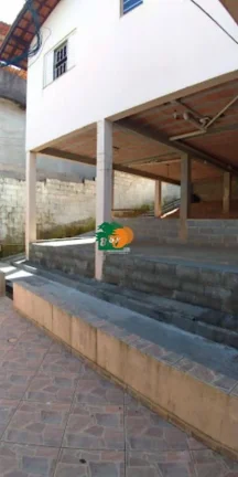 Imagem Casa para Venda em São Roque, Jardim Caparelli (mailasqui), 2 dormitórios, 1 suíte, 2 banheiros, 3 vagas