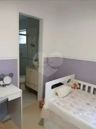 Imagem Casa de Vila à venda com 2 quartos, sendo 2 suítes, no condomínio Parque Ipê Vermelho, Sorocaba - SP