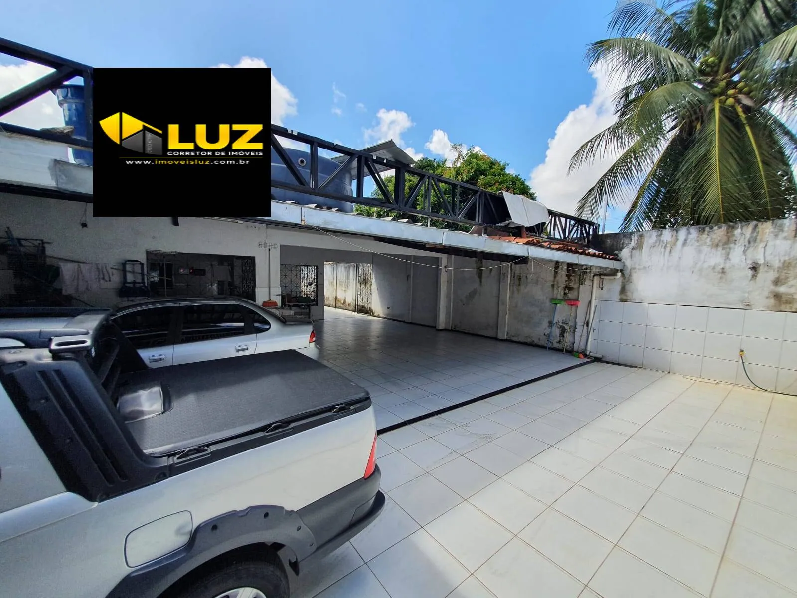 Imagem Casa com 528m² de Terreno em Messejana - Ideal para Morar ou Empreender!