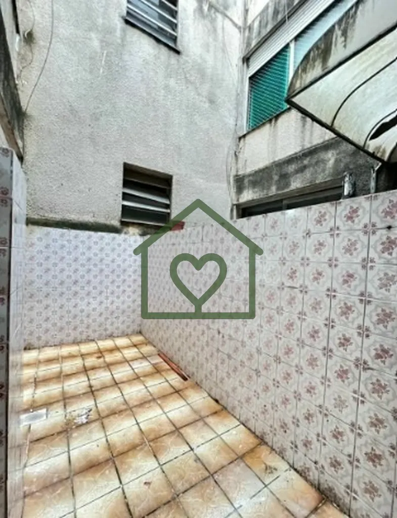 Imagem Excelente apartamento disponível para venda na Vila Ipiranga, Porto Alegre. Com uma área privativa...