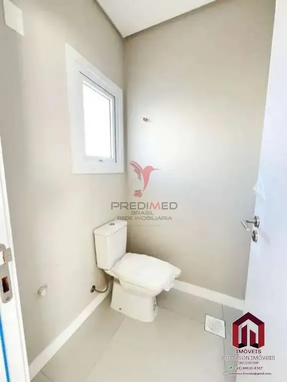 Imagem *Casa com 3 Dormitórios à venda,199 m² por R$ 1.850.000 - Daniela - Florianópolis/SCBrasil