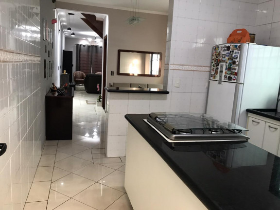 Imagem Sobrado com 3 Quartos à Venda, 173 m² em Vila das Belezas - São Paulo