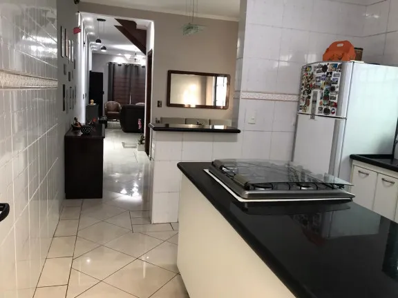 Imagem Sobrado com 3 Quartos à Venda, 173 m² em Vila das Belezas - São Paulo