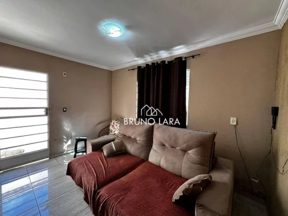 Imagem Casa à venda no bairro Resplendor - Igarapé/MG.