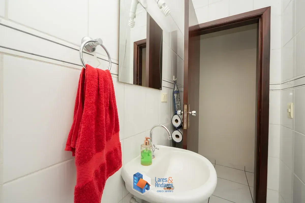 Imagem Sobrado para venda em Bosque da Saúde com 3 quartos, sendo 1 suíte, 149m²