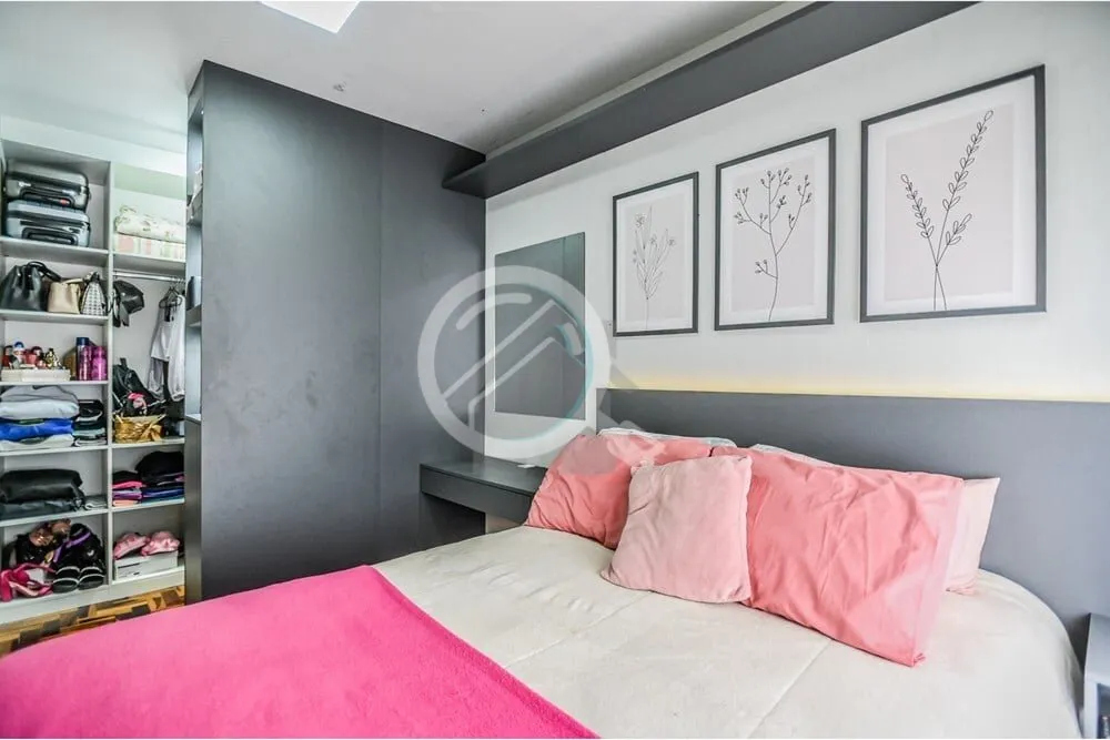 Imagem Este apartamento reformado e mobiliado com 2 quartos, está pronto e mobiliado para se tornar seu no...