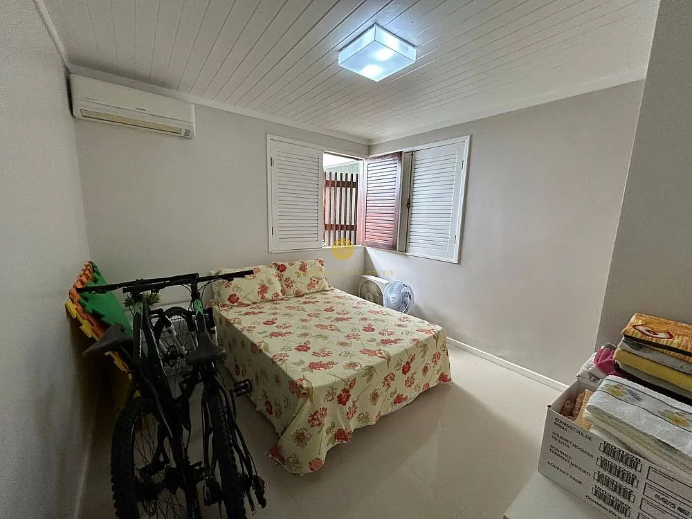 Imagem Casa em Guarajuba, 8 quartos com piscina, perto da praia