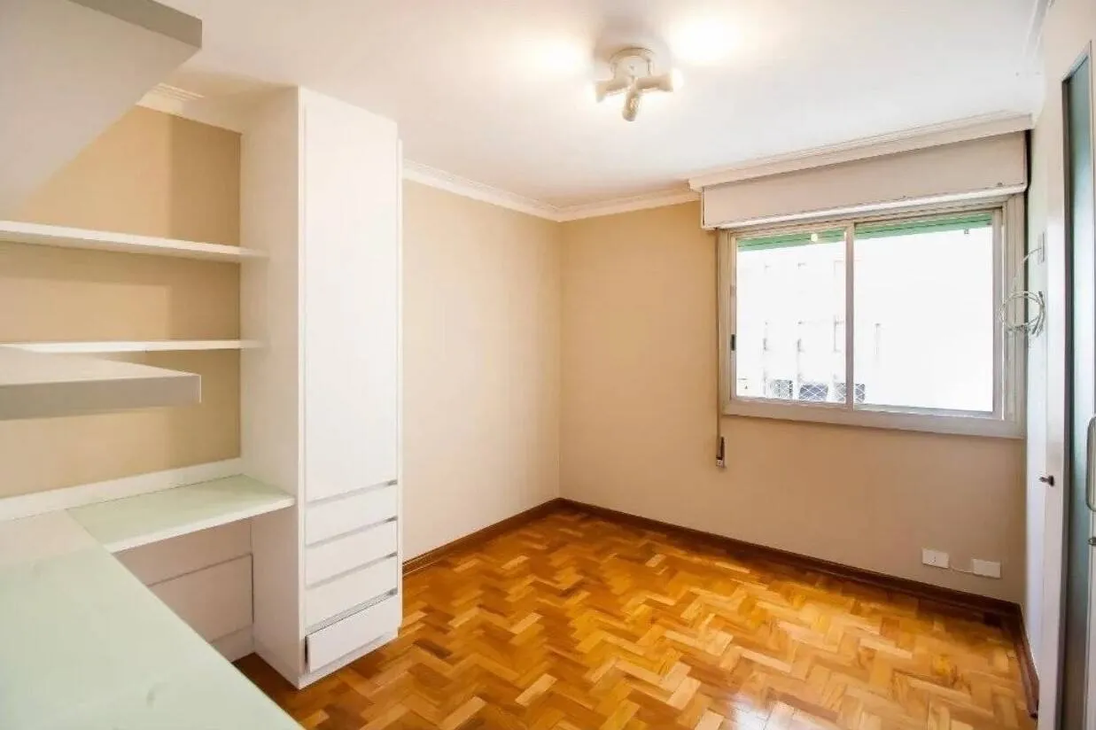 Imagem Apartamento Santa Cecília - 234M², 4 Dorms, 1 Suíte, 2 Vagas.
