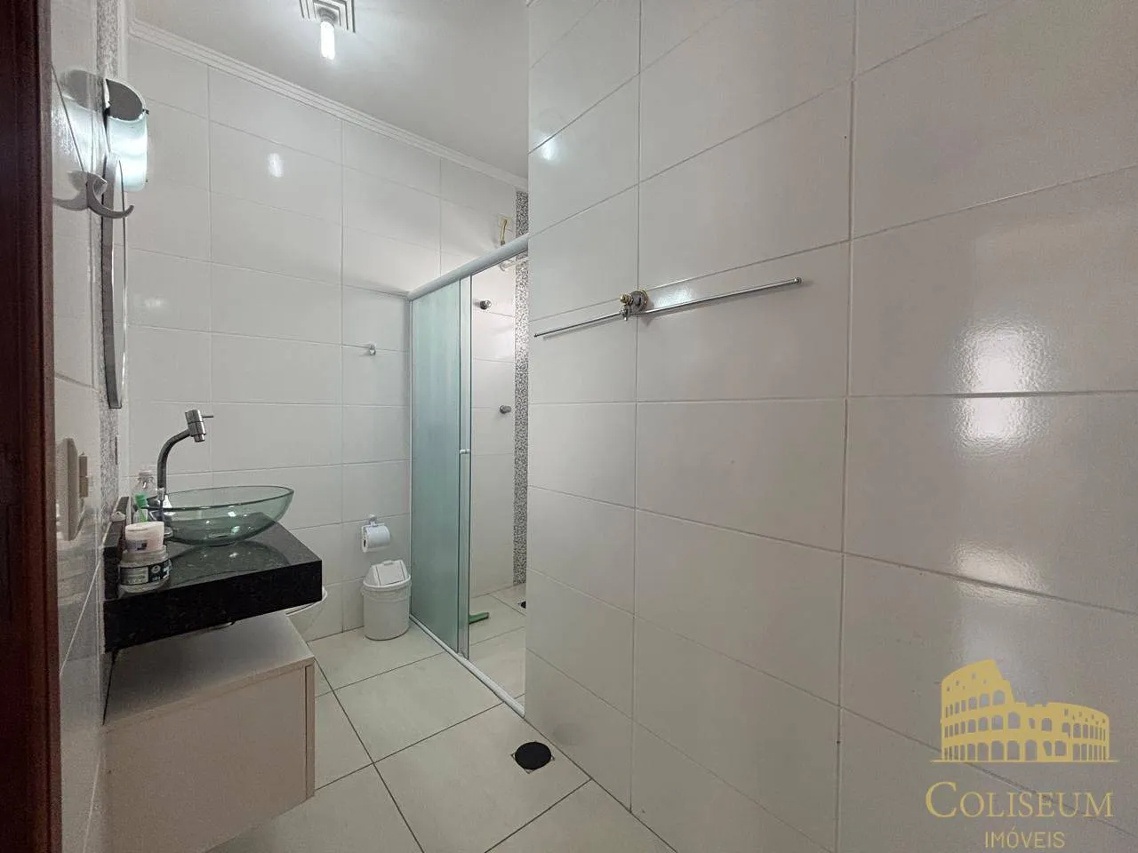 Imagem Casa com 3 dormitórios à venda, 113 m² por R$ 636.000,00 - Vila Guilhermina - Praia Grande/SP