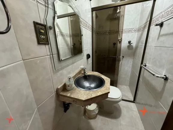 Imagem Belíssimo Apartamento de 3 Quartos com Suíte e 2 Vagas em Pinheiros, São Paulo-SP - Imperdível Oportunidade de Compra ou Locação!