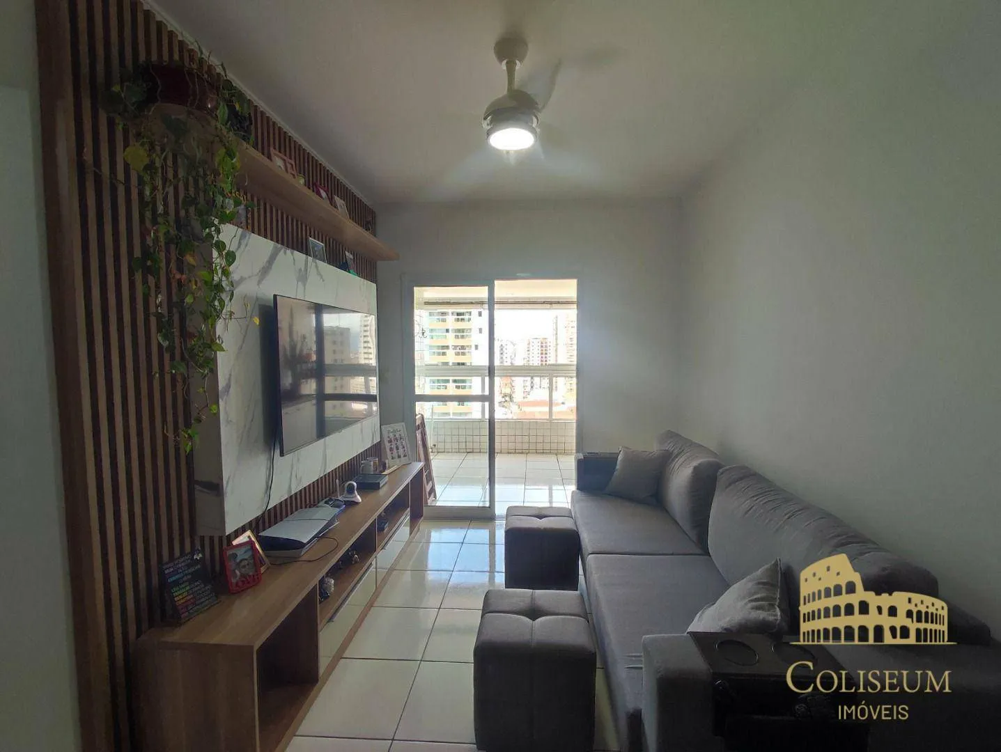 Imagem Apartamento com 2 dormitórios à venda, 75 m² por R$ 520.000,00 - Tupi - Praia Grande/SP