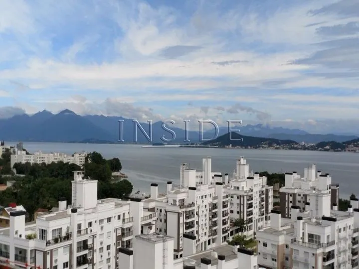 Cobertura com 3 Quartos à Venda, 113 m² em Abraão - Florianópolis