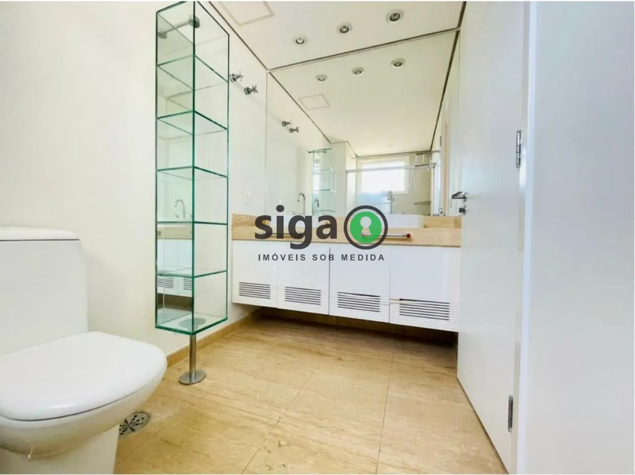 Imagem Apartamento a venda ou locação em Perdizes, com 3 suites, 4 vagas, em 215m²