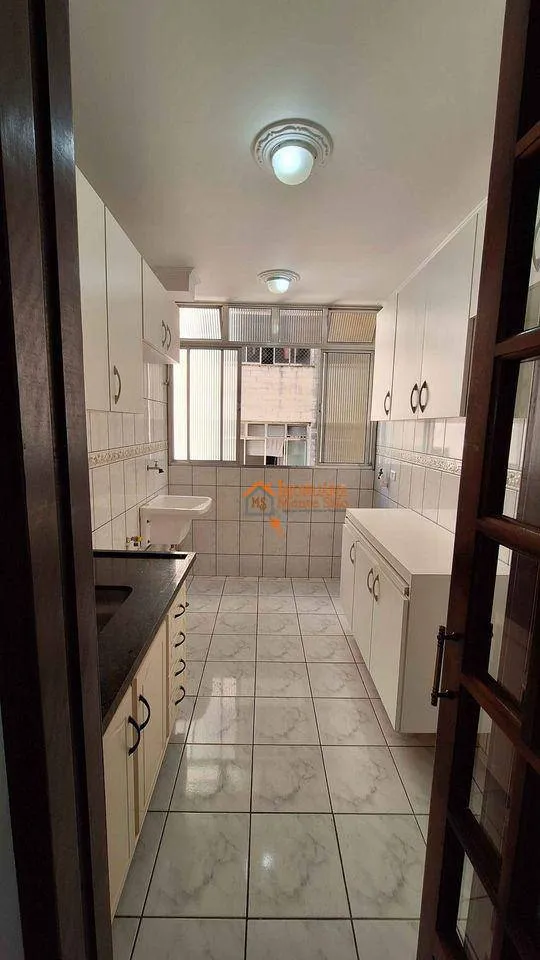 Imagem Apartamento com 2 dormitórios à venda, 50 m² por R$ 240.000,00 - Centro - Guarulhos/SP
