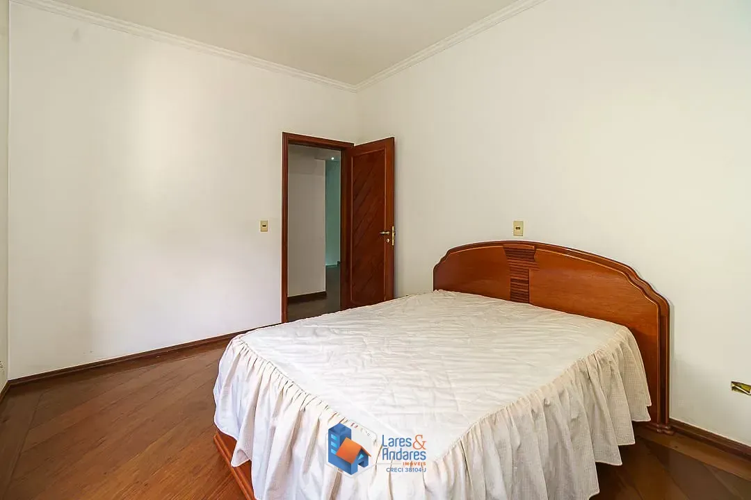 Imagem Casa para venda em City América com 4 quartos, sendo 2 suítes, 560m²