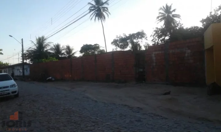 Imagem Terreno a Venda no bairro Centro - Pacajus, CE