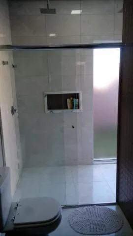 Imagem VENDA DE CASA NO CONDOMÍNIO IBIRAPITANGA, EM SANTA ISABEL/SP, 287m² com 3 suítes. CONSULTE-NOS.