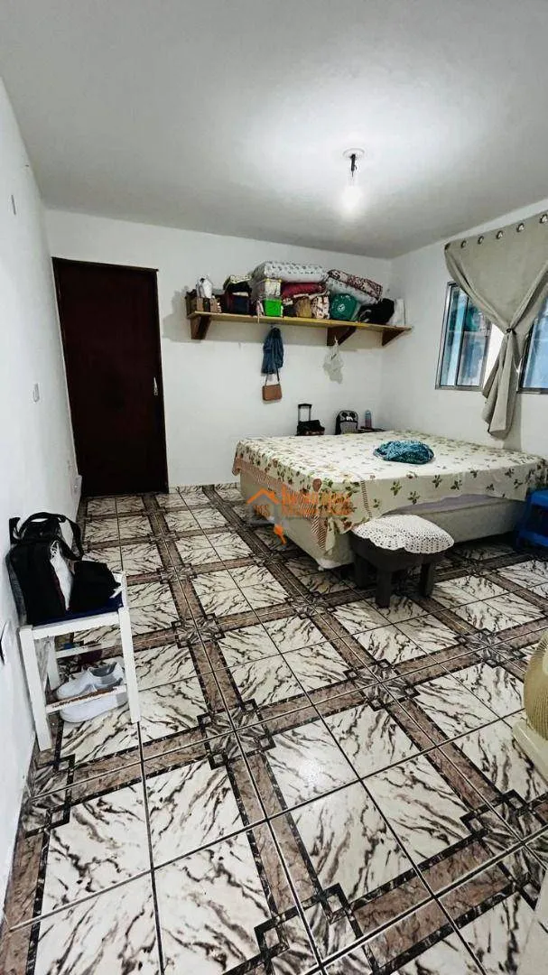 Imagem Sobrado com 4 dormitórios à venda, 266 m² por R$ 532.000,00 - São João - Guarulhos/SP
