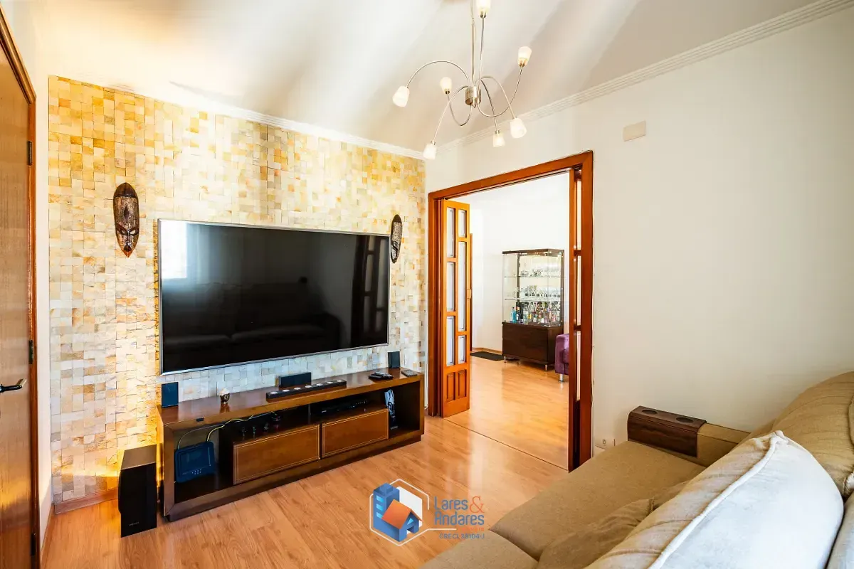 Imagem Apartamento para venda em Saúde com 3 quartos, sendo 1 suíte, 75m²