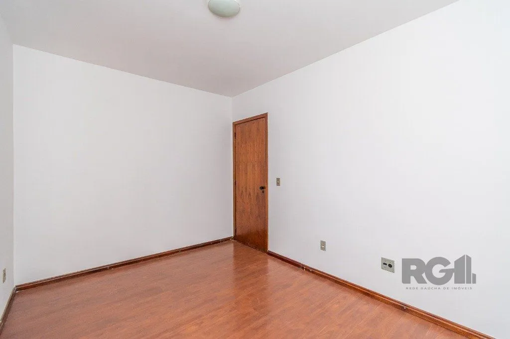 Imagem Apartamento no bairro Petrópolis de 2 dormitórios e vaga