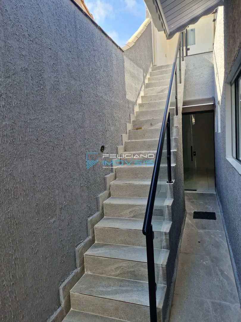 Imagem Casa com 3 quartos, Caiçara, Praia Grande - R$ 750 mil, Cod: 7228