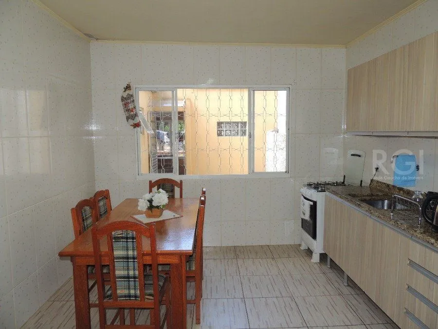Imagem Sobrado para Venda - 280m², 3 dormitórios, 2 vagas - Alegria
