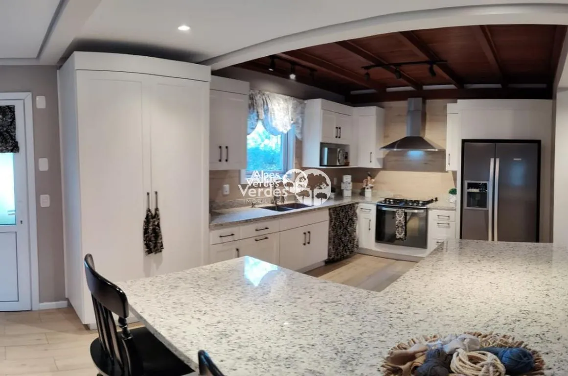 Imagem Vende-se Casa em condomínio, com 03 dormitórios