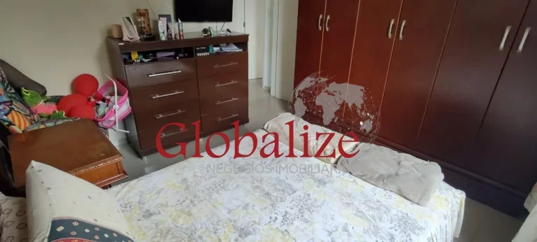 Imagem Sobrado em Vilagio de frente pra rua em Santos na Pompéia com 2 dormitórios por apenas R$ 800.000,00