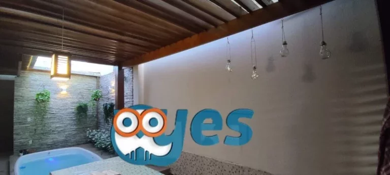 Imagem Casa com piscina privativa em condomínio para Locação