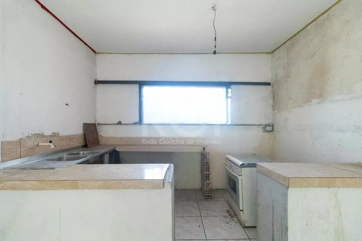 Imagem Vende casa 03 dormitórios, 275,22 m², bairro Azenha/Porto Alegre