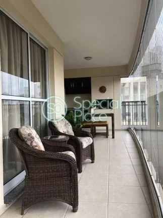 Imagem Apartamento de alto padrão com 176 m², 4 dormitórios sendo 3 suítes, living amplo, sala com 2 am...