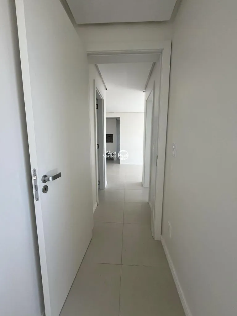 Imagem Vende-apartamento novo prox ao centro de Canela-2 quartos-R$598.000,00