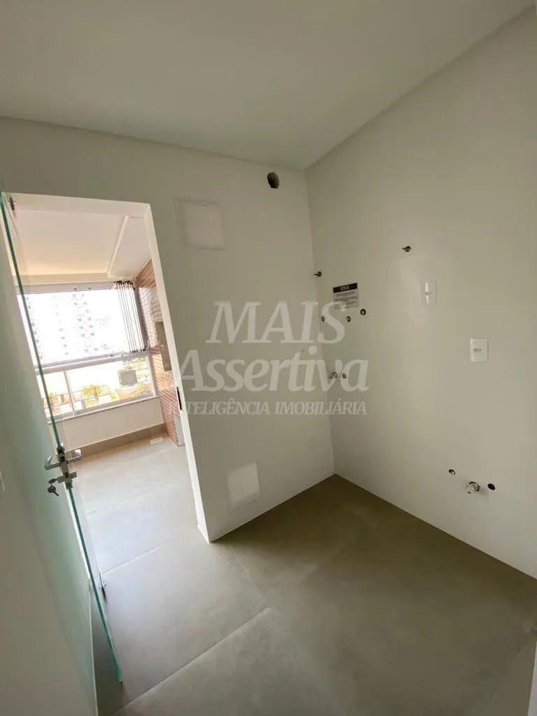 Imagem Apartamento para Venda com 03 Suítes em Itapema SC
