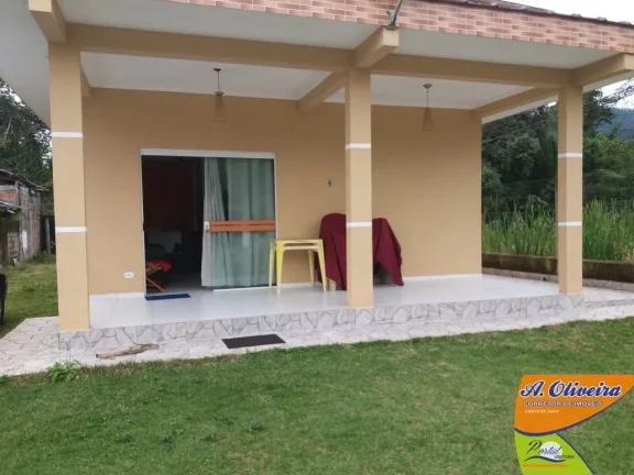 Foto do imóvel CASA COM 2 DORMITÓRIOS ( suíte) , 50 metros DA PRAIA.